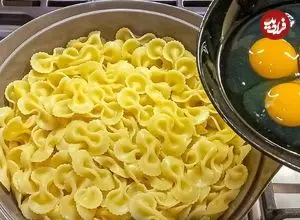 ببینید| طرز تهیه یک غذای ساده با ماکارونی و تخم مرغ