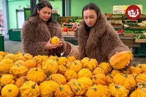 ببینید| غذای روستایی در اوکراین؛ پخت کدو تنبل کوچک پر شده با گوشت، قارچ و گوجه در تنور