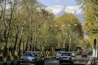 (عکس) تهران قدیم؛ نمایی از خیابان ولیعصر وقتی اطراف اش خلوت بود؛ دهه 40