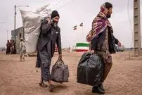 ببینید؛ ازدحام اتباع افغان در حال خروج از کشور 