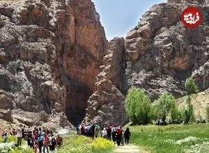 عکس| سفر زمان؛ منظرۀ خیمه‌های سلطنتی در «تنگه واشی»؛ 130 سال قبل