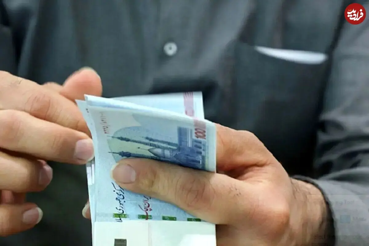 شکاف جدی بین عیدی کارمندان و کارگران