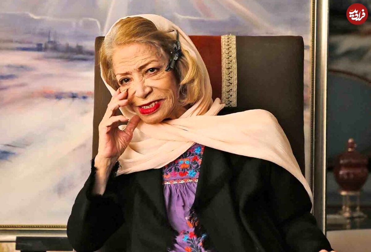 بیوگرافی و سرگذشت ایران درودی؛ بانوی نور و بلور