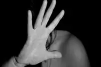 اسیدپاشی به پسر دانش آموز برای انتقام جویی