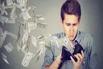 با این اشتباهات تا پایان عمر فقیر خواهید ماند