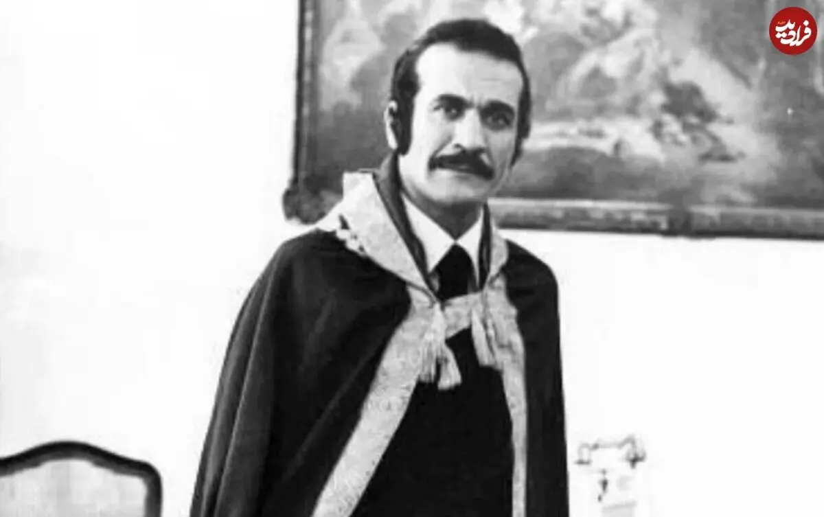 عکس؛ سفر در زمان؛ «فریدون فرخزاد» در کنار پسر و همسر آلمانی اش؛ سال 1350