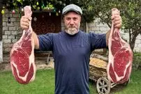 ببینید؛ غذای روستایی در آذربایجان؛ کباب ران بره و سیب زمینی به روشی متفاوت