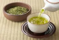 فواید چای سبز در زمان‌های مختلف