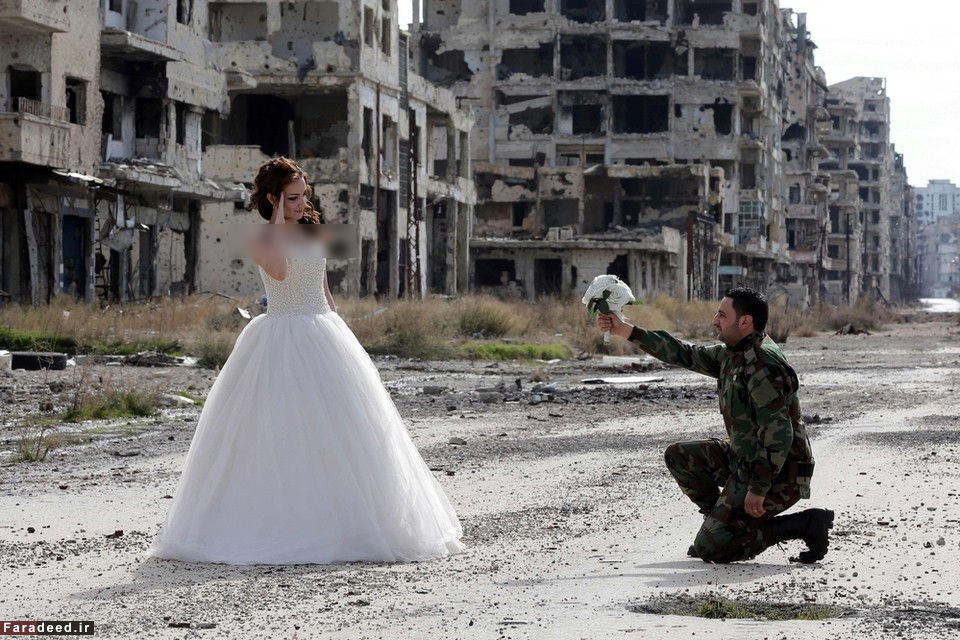 عکس عروسی زوج سوری میان ویرانه‌ها