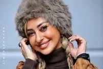 عکس| سفر زمان؛ چهرۀ «نفیسه روشن» در 20 سالگی در پشت‌صحنۀ اولین سریالش؛ سال 81