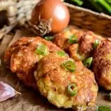 با سینه مرغ این کوکو ساده و خوشمزه را درست کنید!