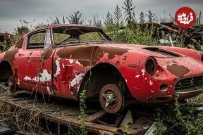 ببینید| فرآیند بازسازی کامل یک خودروی فراری 250 جی تی کلاسیک در چین