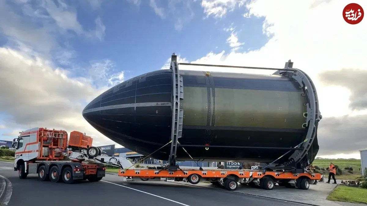 موشک «‌هیپوی گرسنه» با ارتفاع ۴۳ متر آماده پرتاب می‌شود