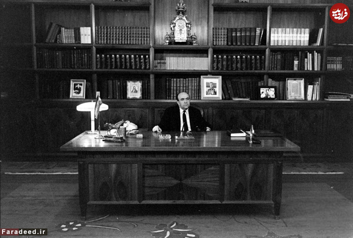 تصاویر/ استعفای هویدا پس از ۱۳ سال نخست وزیری