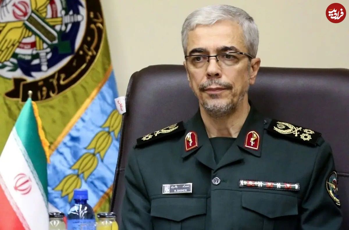عکس؛ سفر در زمان؛ «سرلشکر رشید و سرلشکر باقری» در یک دیدار رسمی؛ دهه 90