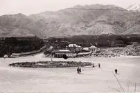 تصویری زیرخاکی از میدان تجریش، ابتدای خیابان دربند؛ خرداد ۱۳۱۲
