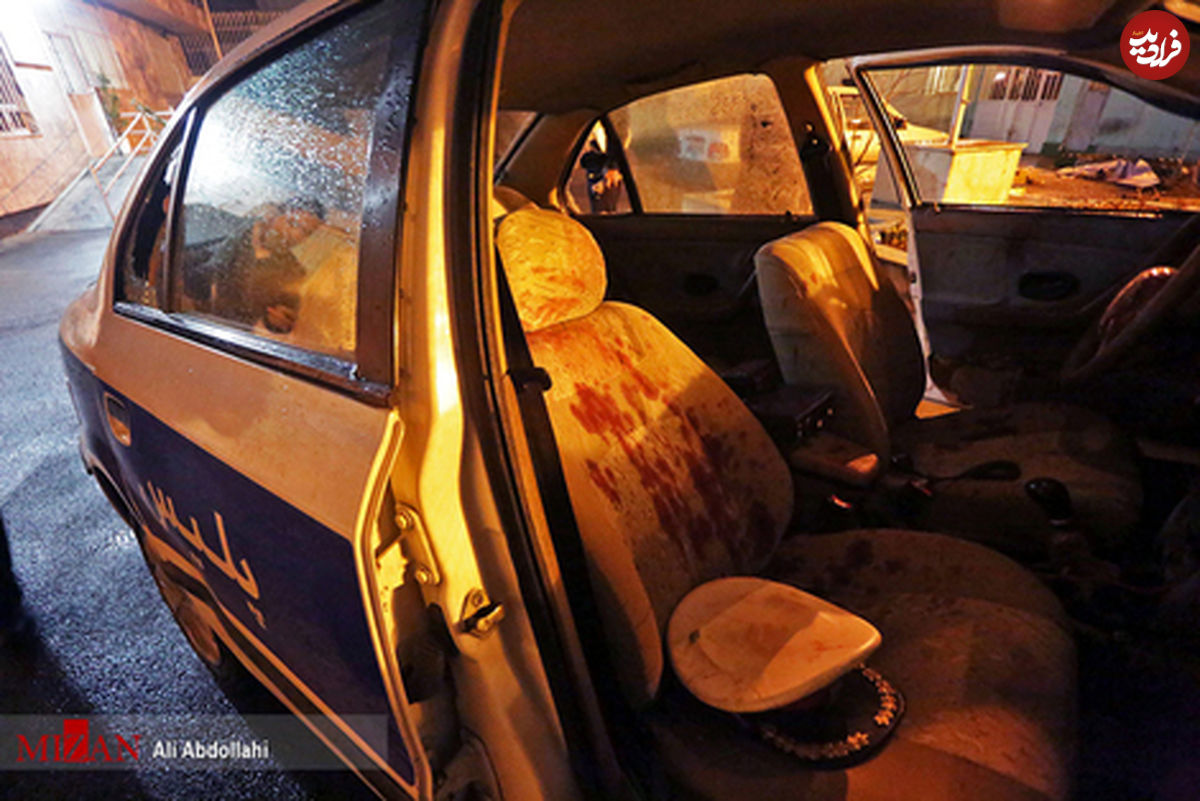 تصاویر/ پرتاب ترقه داخل خودروی پلیس‌راهور