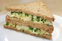 طرز تهیه کاناپ مرغ؛ فینگرفود مجلسی