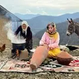 ببینید| غذای روستایی در ایران؛ تهیه کره خانگی و پخت نان تافتون در تنور