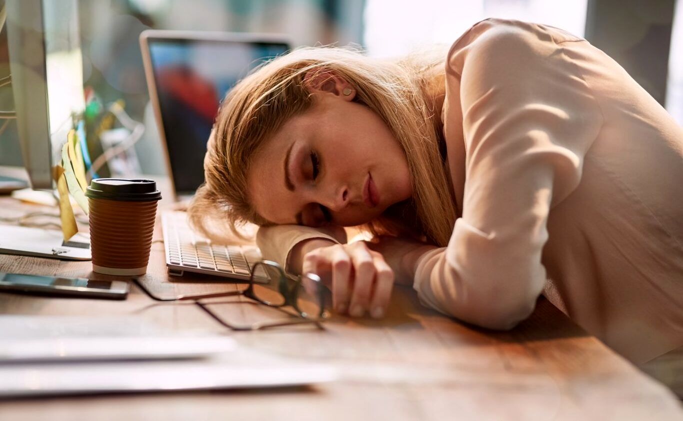 اگر کمتر از ۶ ساعت بخوابیم چه اتفاقی برای بدن مان می‌افتد؟