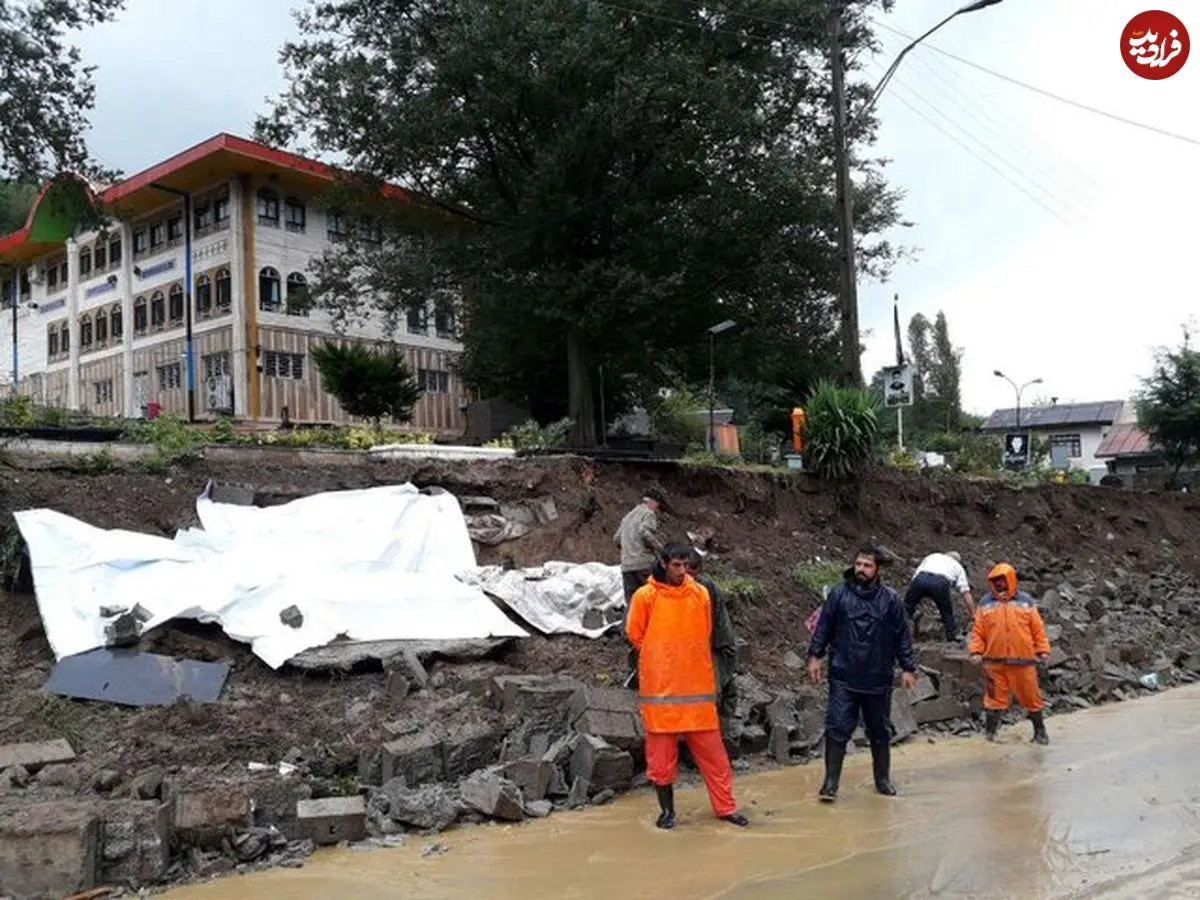 تصاویر/ بیرون آمدن مرده‌ها از قبرها در رامسر!