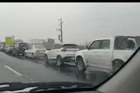 (ویدئو) صف طولانی و عجیب و غریب پمپ بنزین در خوی!