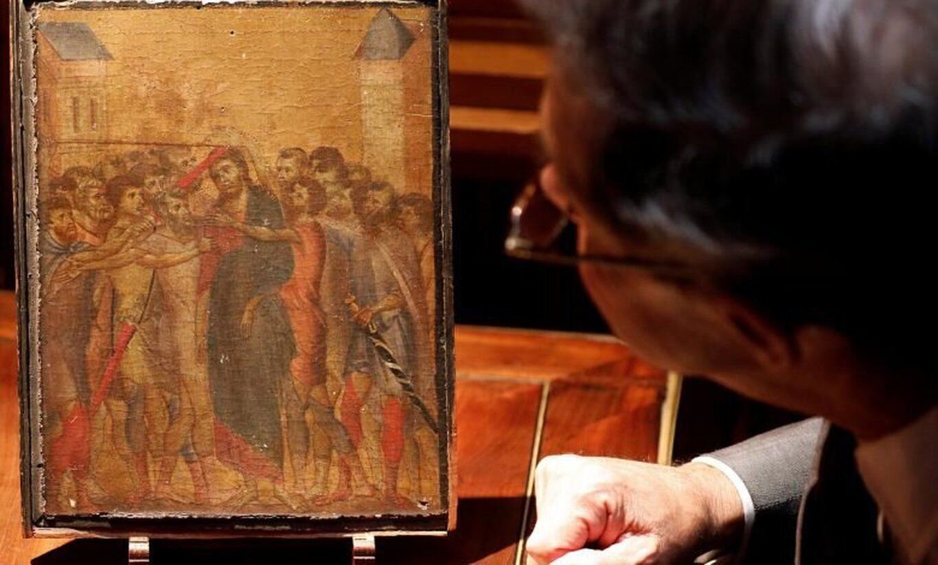 (ویدئو) کشف یک تابلوی قدیمی در دل دیوار از قرن ۱۶ در ایتالیا!