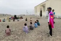 اسفندیار با پای برهنه و توپ پلاستیکی به لالیگای اسپانیا رسید