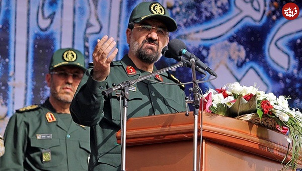 عکس؛ سفر در زمان؛ «علی شمخانی در کنار محسن رضایی» در عربستان؛ دهه 70