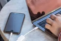 چگونه اینترنت گوشی را به لپ تاپ انتقال دهیم؟