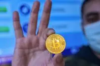 رشد ۸۰۰ درصدی بهای بیت‌کوین در ۱۰ ماه
