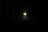 چرا زنان باردار باید چراغ‌ها را خاموش کنند؟!