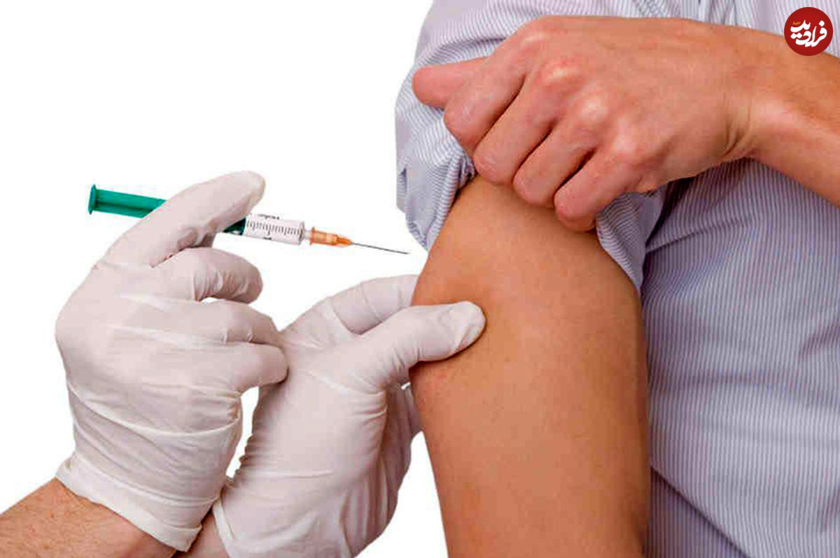 چرا پس از تزریق واکسن بازو درد می‌گیریم؟