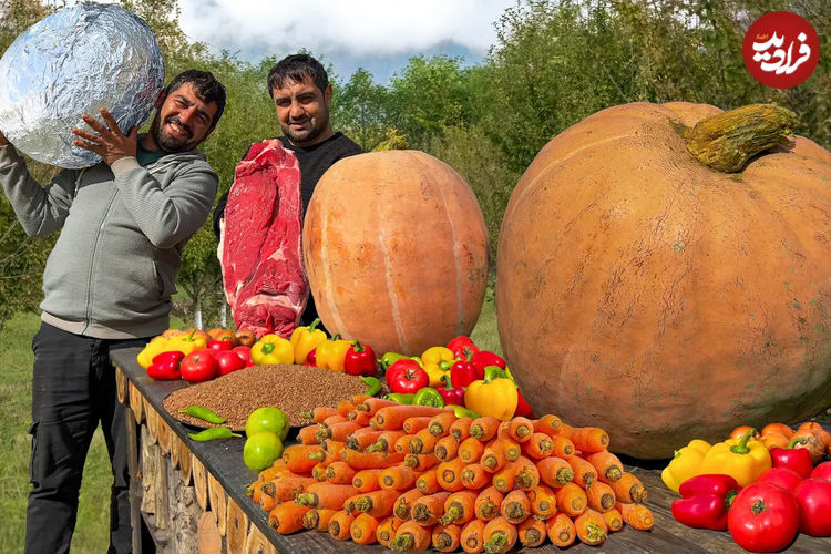 (ویدئو) غذای روستایی در آذربایجان؛ پخت غذا با گوشت، گندم و کدوتنبل 