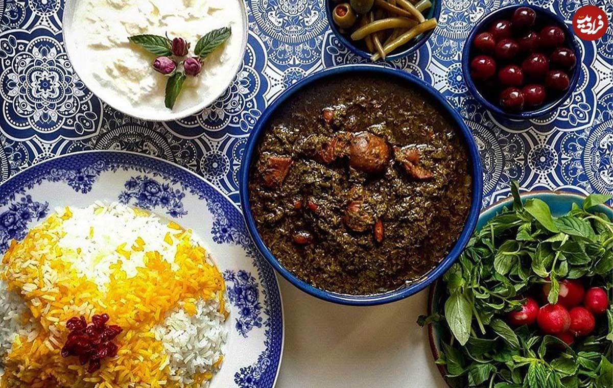 طرز تهیه قرمه سبزی؛ قلقهای مهم برای جاافتادن آن