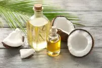 چهار خاصیت شگفت انگیز روغن نارگیل