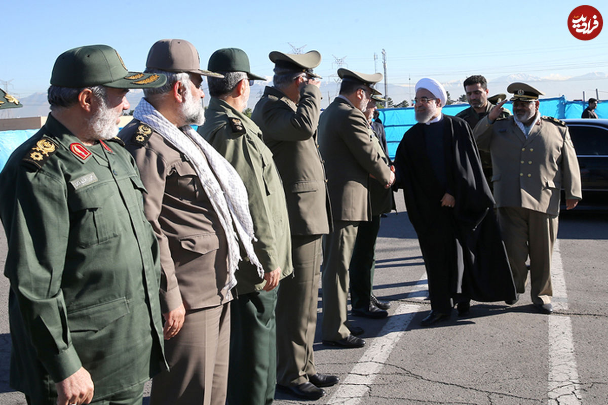 تصاویر/ روحانی در مراسم رژه روز ارتش