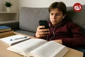 فرزند نوجوانم درس خواندن و مدرسه را جدی نمی‌گیرد؛ چه کنم؟