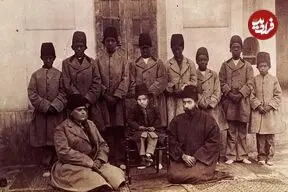 عکس| سفر زمان؛ تصویری از «عزیز خان» ثروتمندترین «خواجه» دربار قاجار