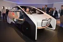 سرمایه‌گذاری ۱۱۸ میلیون‌دلاری BMW برای ساخت اتومبیل‌های الکتریکی و خودران
