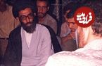 عکس؛ سفر در زمان؛ «رهبر انقلاب بر سر مزار شهید بهشتی»؛ سال 1365