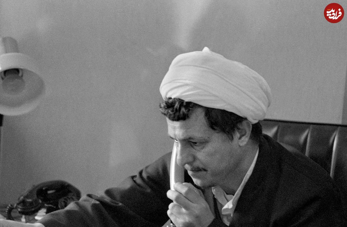عکس؛ سفر در زمان؛ «برزو ارجمند و مریم امیرجلالی» در کنار هاشمی رفسنجانی؛ سال 94