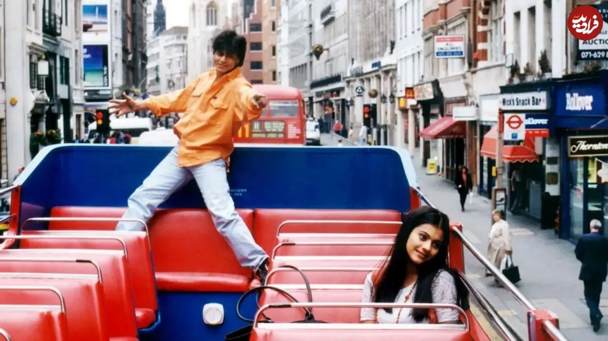 عکس| پرده برداری از مجسمه شاهرخ خان در فیلمی که رکورد فیلم «شعله» را شکست