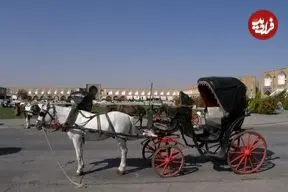 عکس| ایران قدیم؛ «درشکه‌ ها» در خیابان قزوین تهران؛ دهه 50