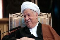 عکس؛ سفر به تاریخ؛ «هاشمی رفسنجانی» در روز ورود محمولۀ کامپیوتر به ایران؛ دهۀ 70