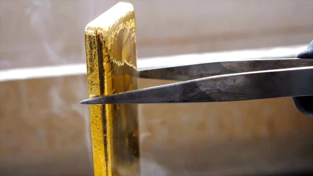 (ویدئو) ببینید کره ای ها چگونه شمش طلای خالص 99.99 درصد می سازند