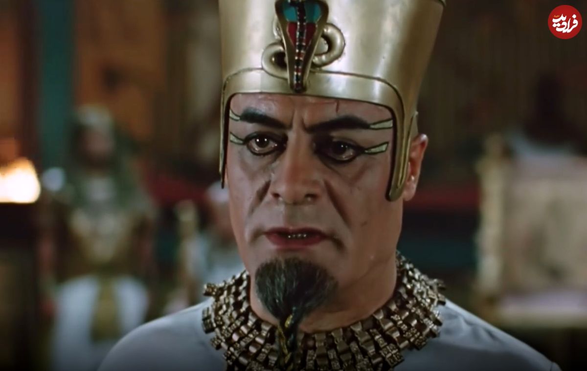 عکس| سفر در زمان؛ «آمنهوتپ سوم» سریال یوسف پیامبر در کنار جمشید هاشم پور؛ سال 74