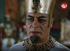 عکس| سفر در زمان؛ «آمنهوتپ سوم» سریال یوسف پیامبر در کنار جمشید هاشم پور؛ سال 74