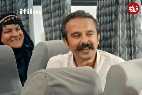 عکس| سفر در زمان؛ «وحید و سلمان» سریال نون خ در یک فست فودی؛ سال 1399