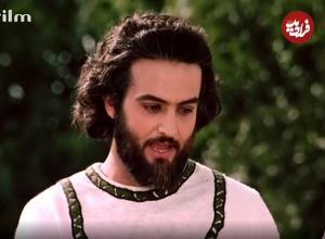 ببینید| سفر در زمان؛ استقبال مردم تونس از «یوزارسیف» در حاشیه یک مراسم؛ سال 1403